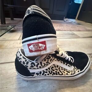 Vans Black White Leopard Print Old Skool Sneakers